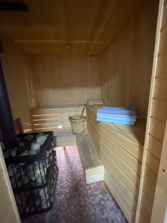 Уютный тёплый домик с банькой на дровах