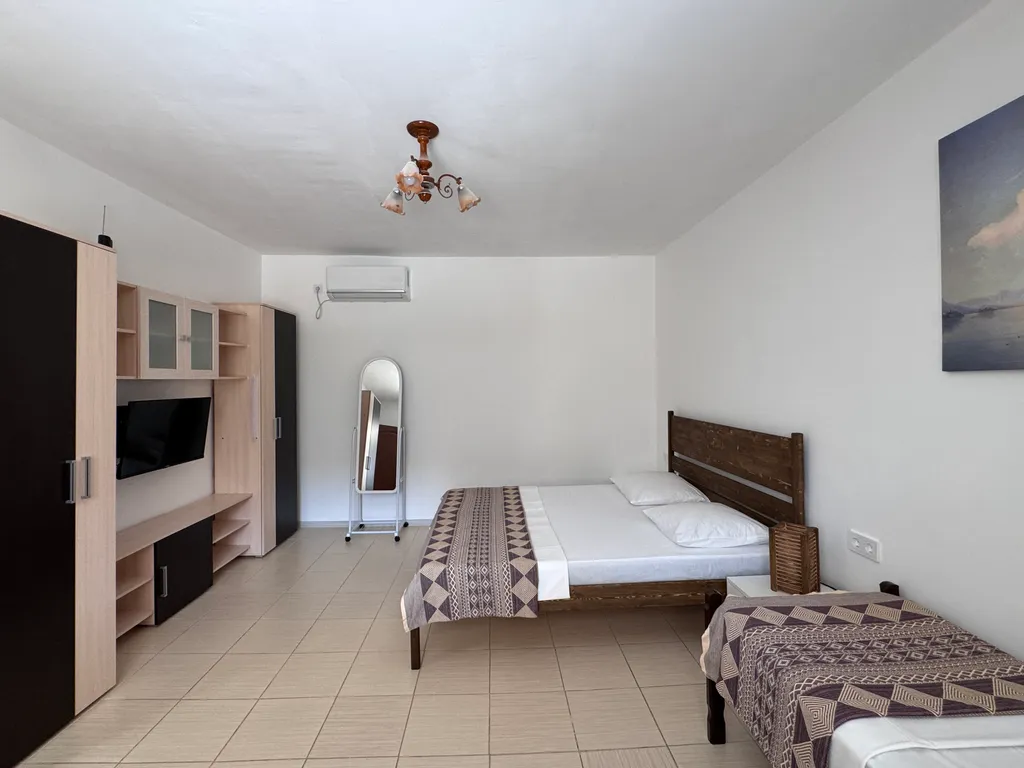 Студия с кухней у хореки, парковка, кондиционер