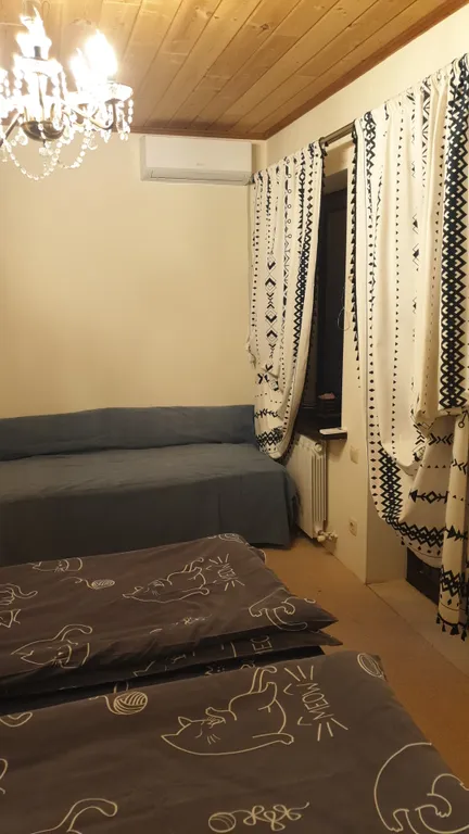 Дом-замок на море