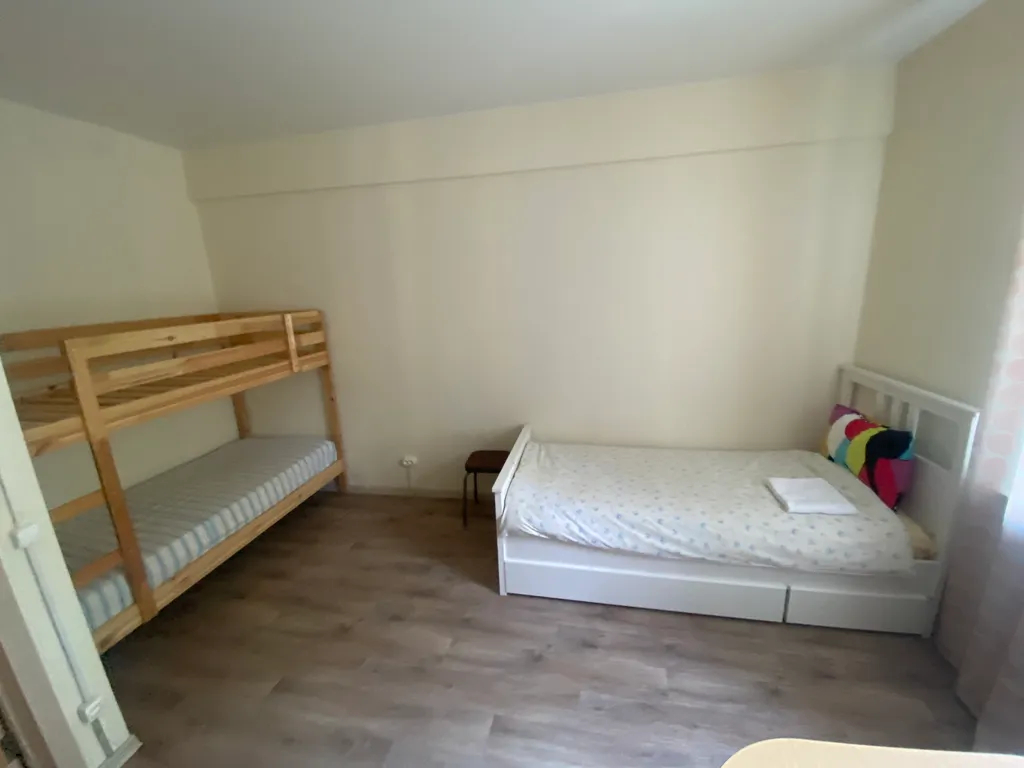 4-комнатная Квартира