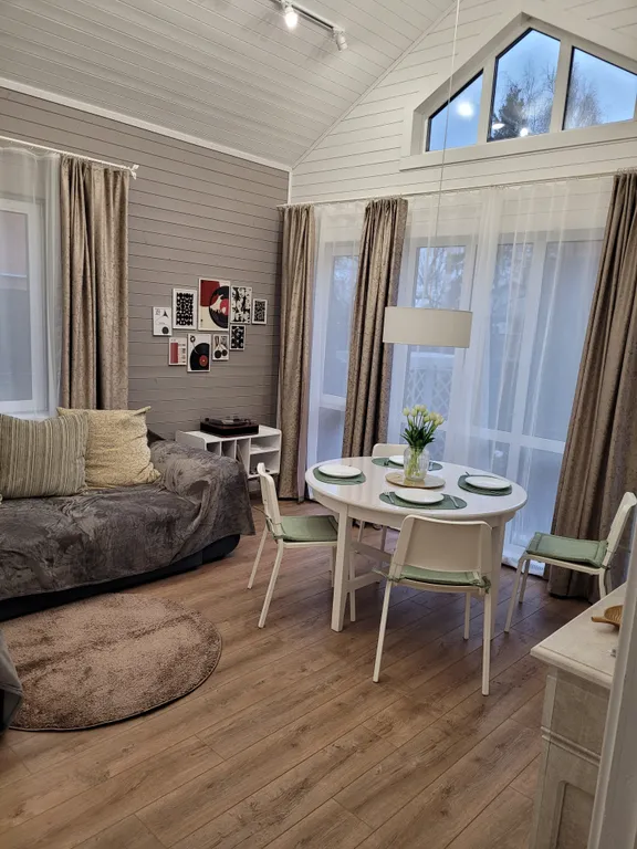 Коттедж Новый дом с огромной террасой и сауной на отдельной территории — Жаворонки