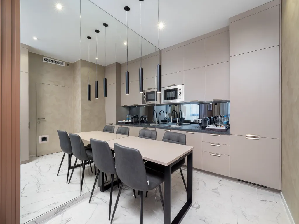 Апартаменты с красивым панорамным видом на  город и море