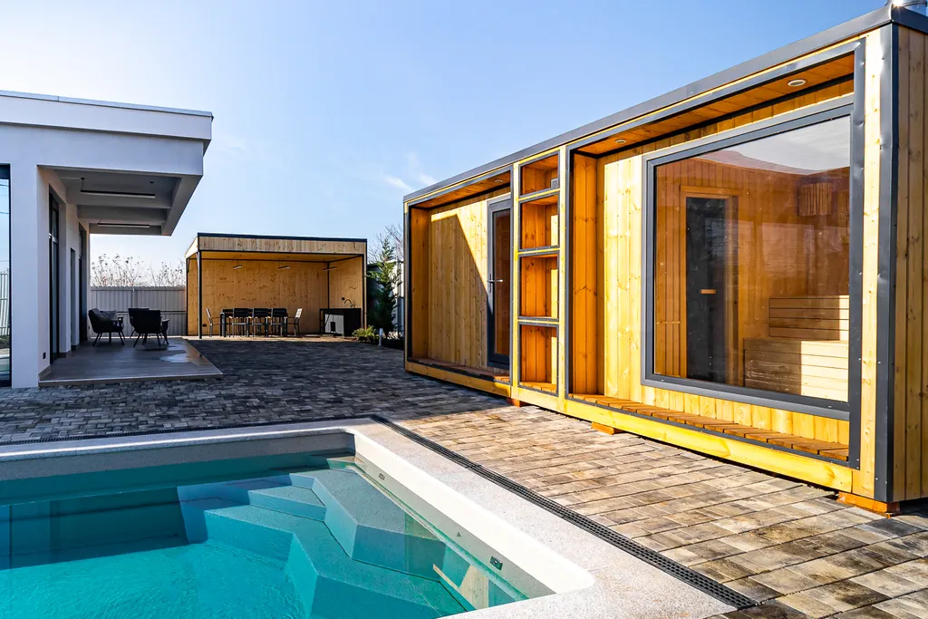 Клёвый дом с бассейном и баней