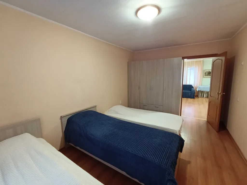 Отличная двушка рядом с набережной, военным училищем и вокзалом