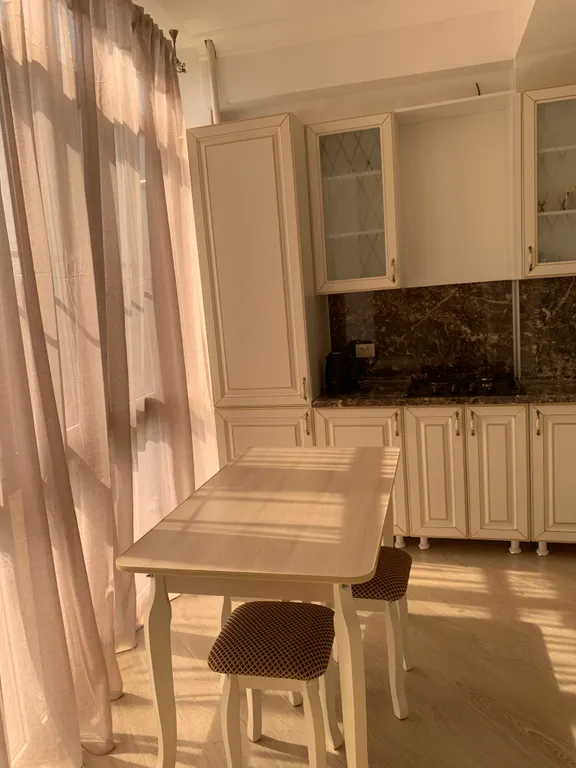 Квартира у моря с видом на горы