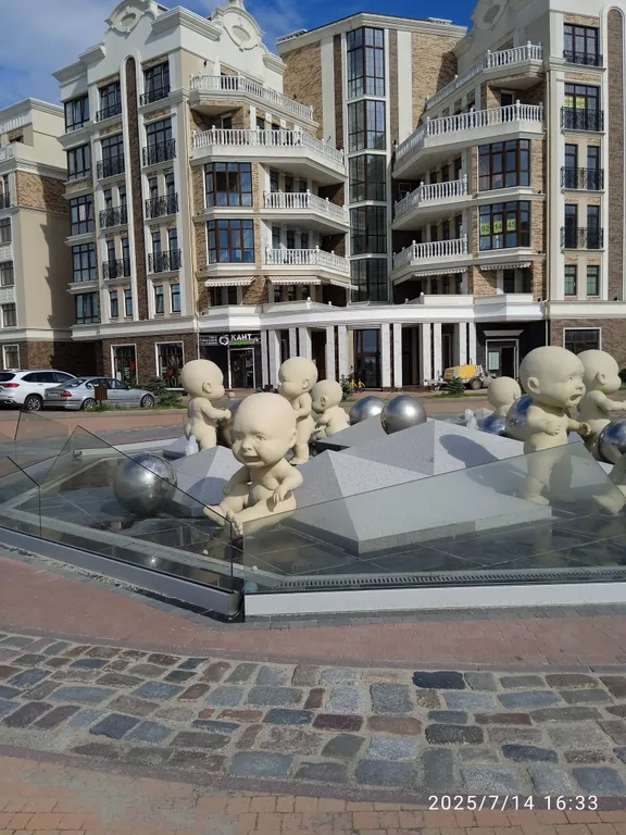 Уютная евродвушка в 7 минутах от западного пляжа в ЖК Летний