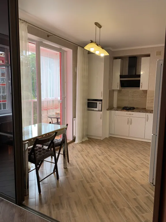 Апартаменты у озера тихое, с видом на лес