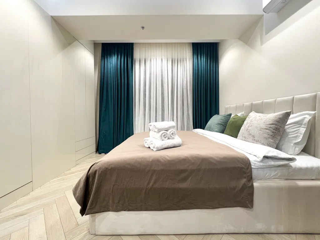 Уютная дизайнерская студия на 16 этаже в ЖК Modera Towers