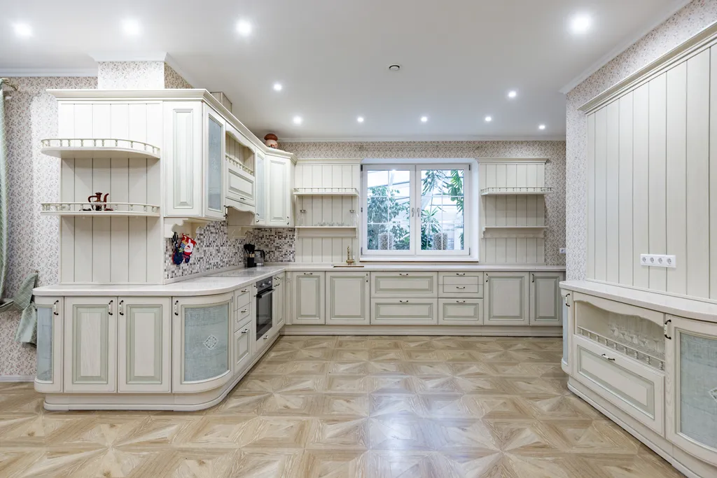 Просторный коттедж с бильярдом и сауной