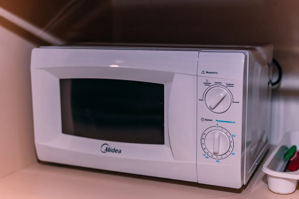 Комната со своим санузлом и мини-кухней в историческом центре Казани