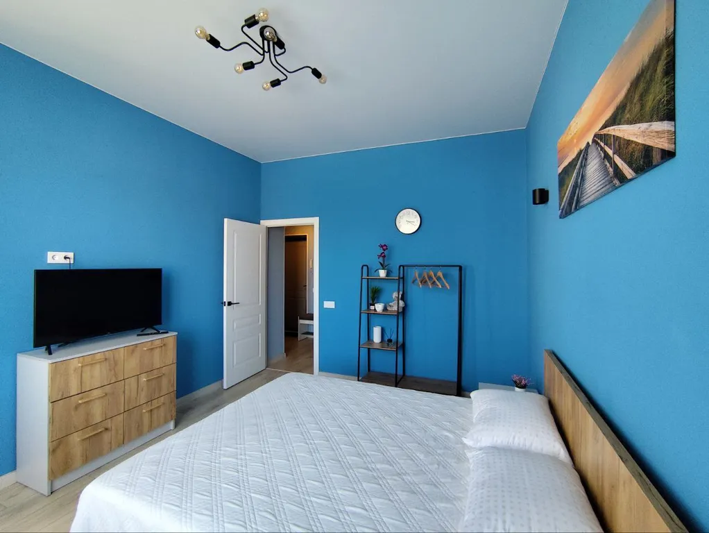 "Море и Брют" стильная квартира рядом с морем