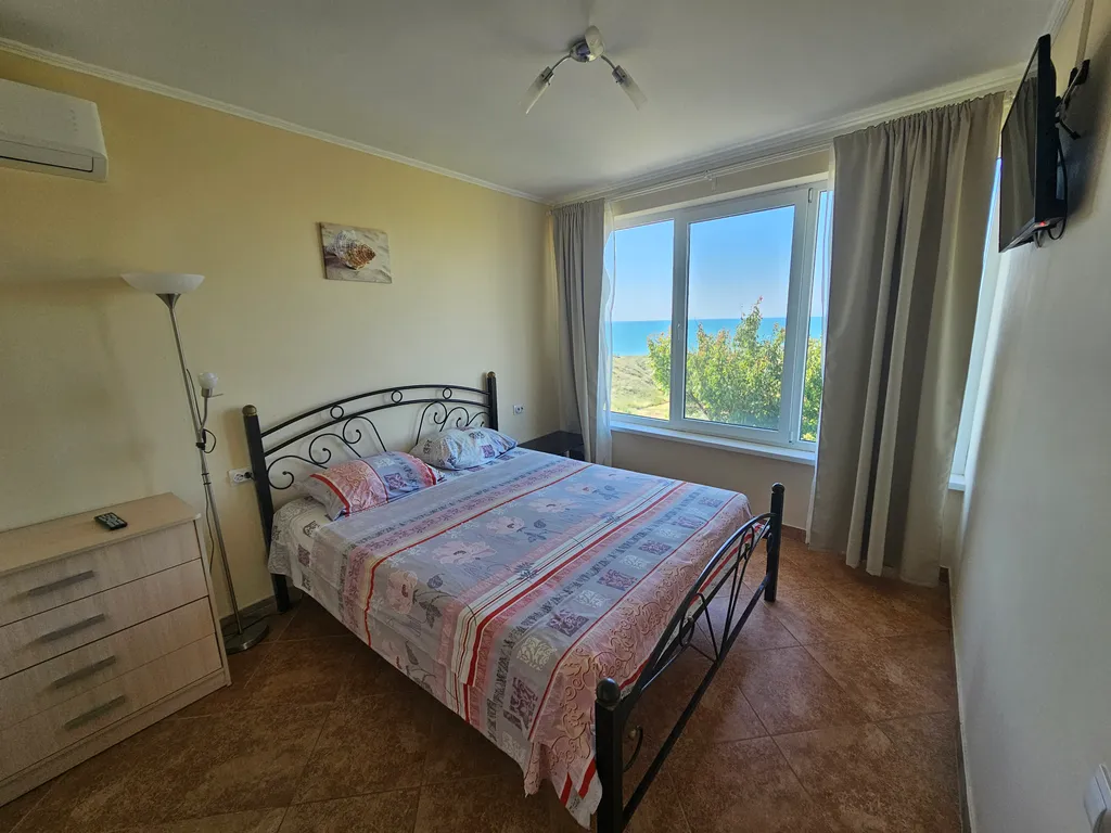 Квартира 2-Комнатная квартира с видом на море — Новоотрадное