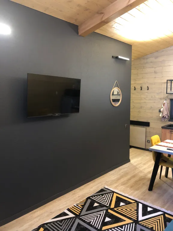 База отдыха в лесу с видом на горы ПроЛес