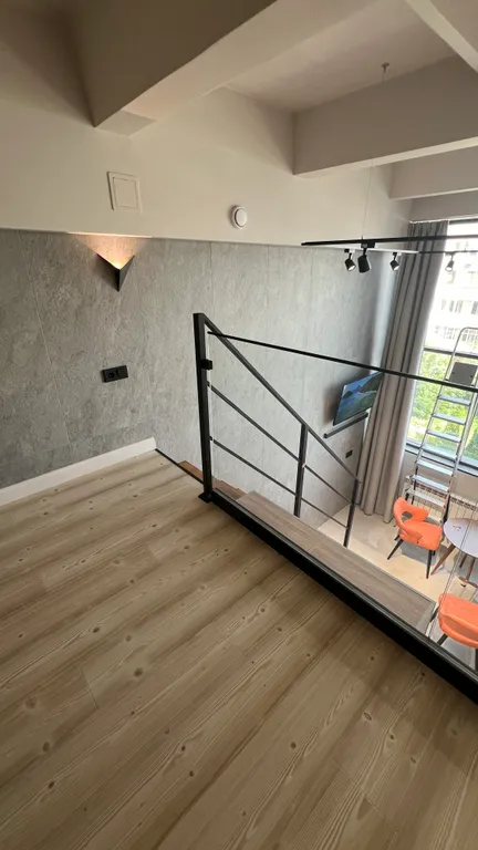 Квартира Квартира Двухуровневая студия в историческом центре рядом с Волковским театром — Ярославль