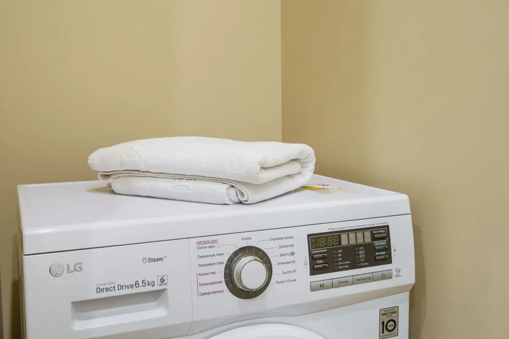 Good Night на Кандинского 7/2