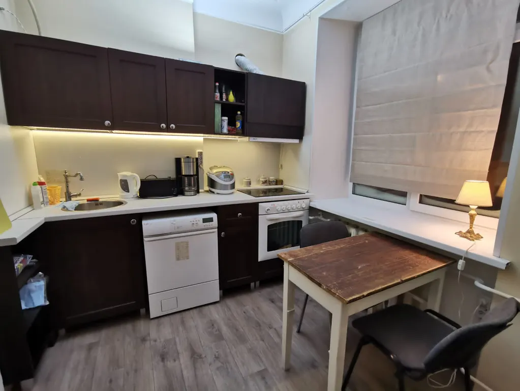 Сталинская квартира с ремонтом в стиле ретро