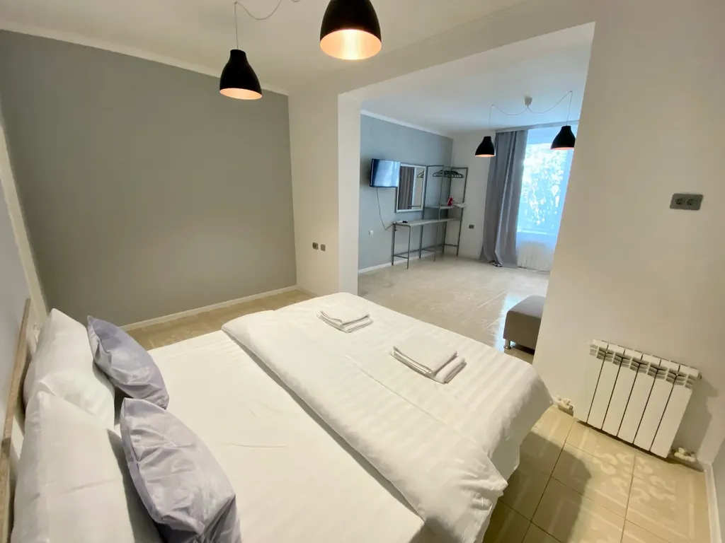 Квартира Квартира Апартамент с выходом в сад и к бассейну — Сириус