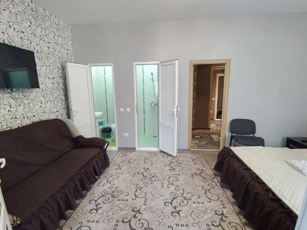 Гостевой дом Светлячок в тихом районе города Старый Оскол