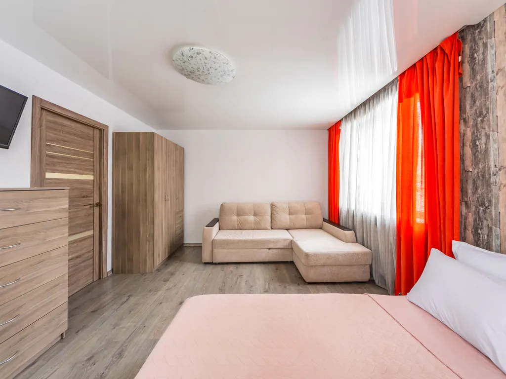 По-домашнему уютная квартира, в центре города, все в пешей доступности