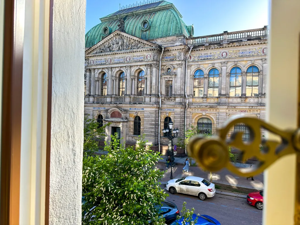 Квартира Эксклюзивная квартира уголок Парижа — Санкт-Петербург