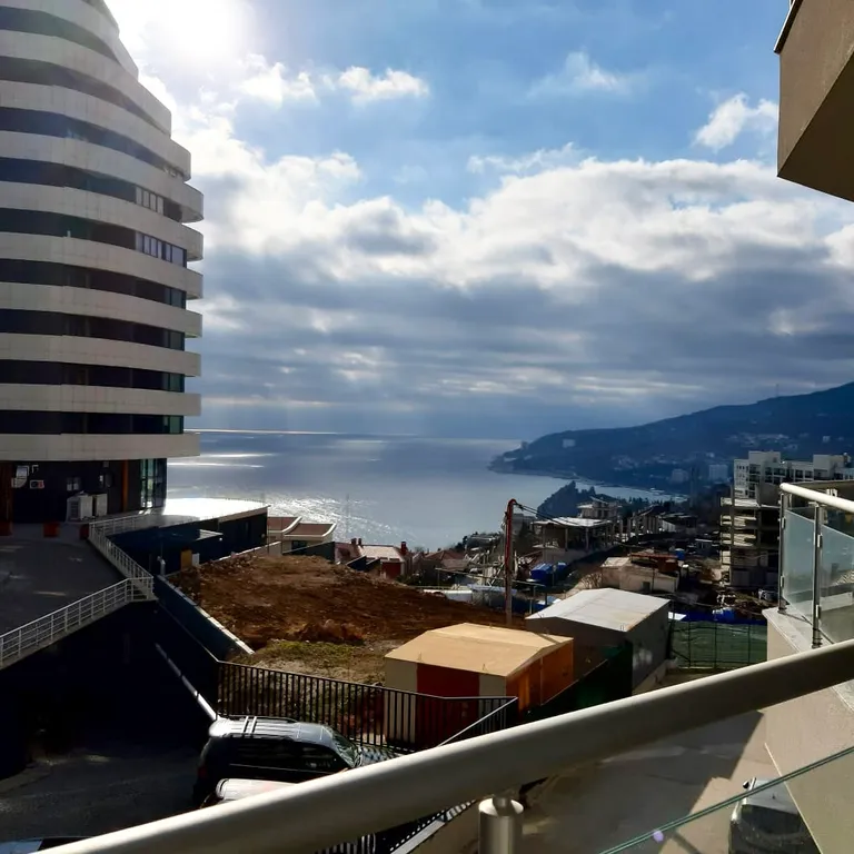 Апартамент с видом на море в ЖК Шато Лувр