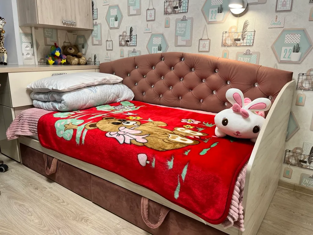 Большая тёплая уютная квартира с тремя отдельными комнатами и лоджией