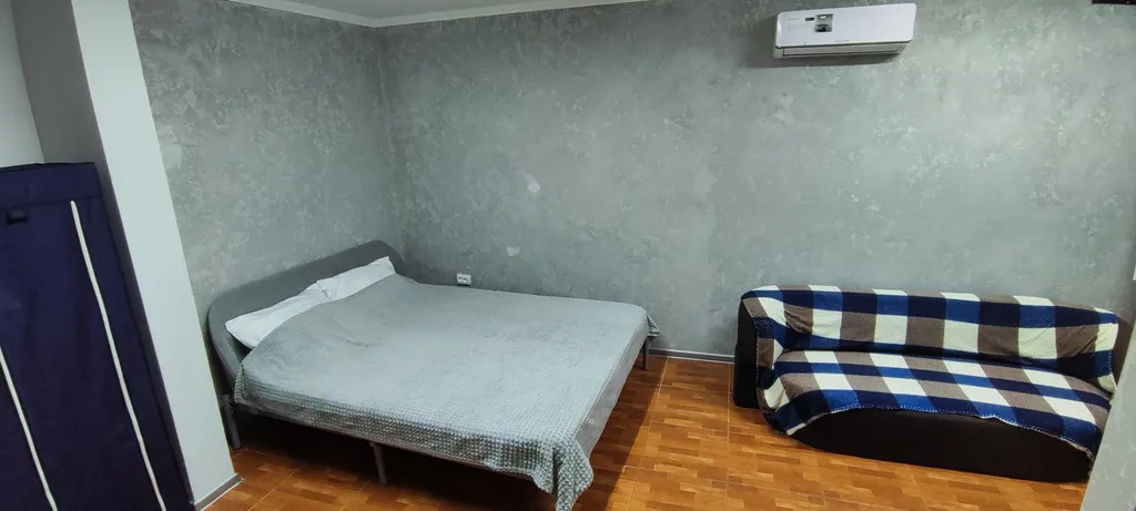 Двухэтажный дом с двориком и мангалом