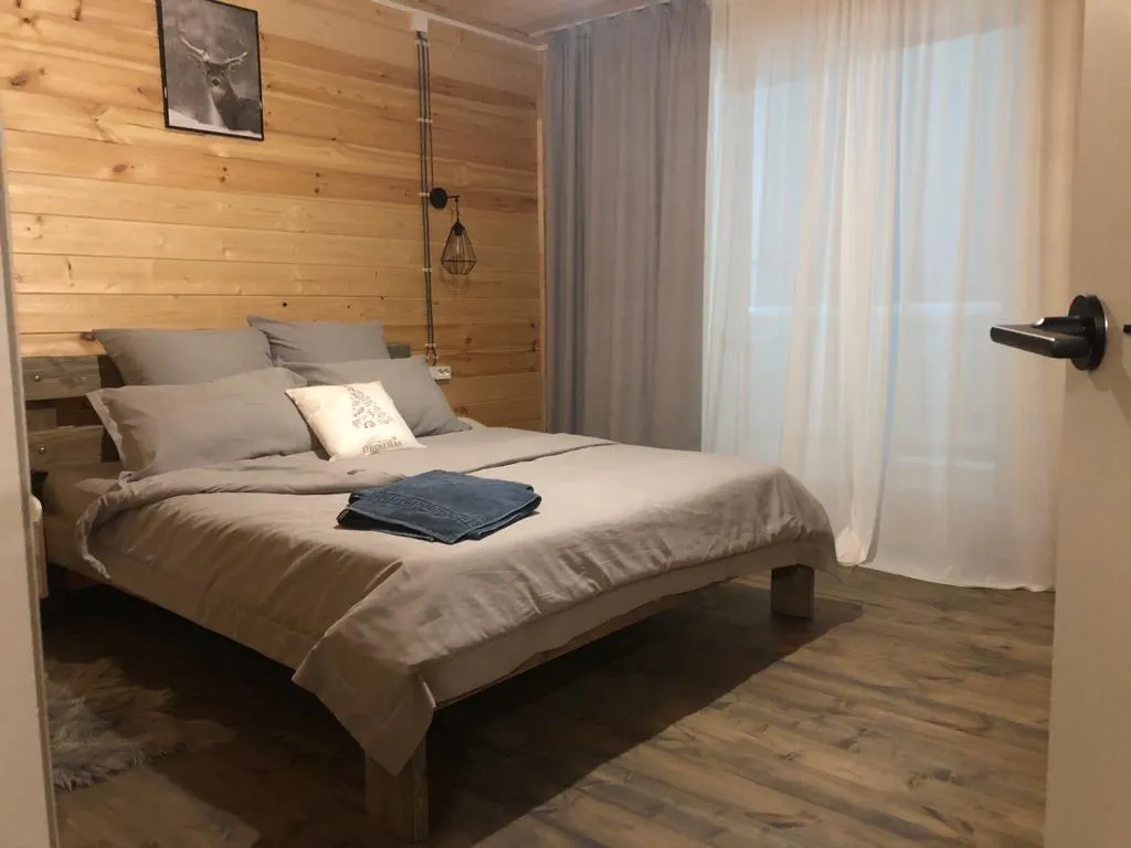 Дом с видом на озеро