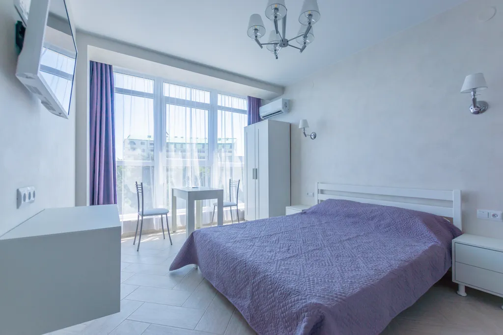 Комфортная, светлая, уютная студия. Шаговой 150-300метров к набережной