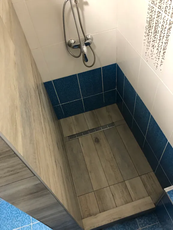 White - Green. Центр.