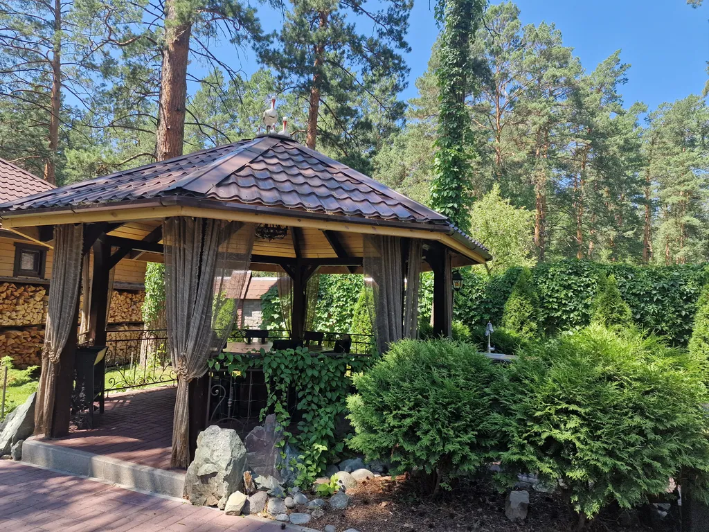 Горный Алтай усадьба с бассейном