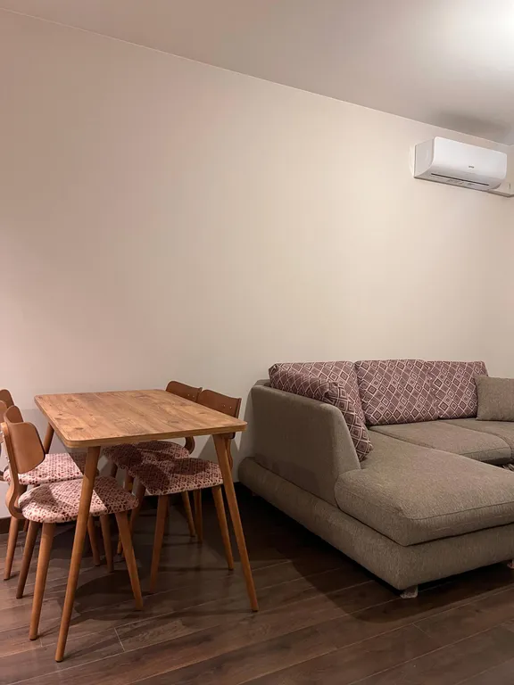 Видовые апартаменты у парка с прудом, эко-квартал м2