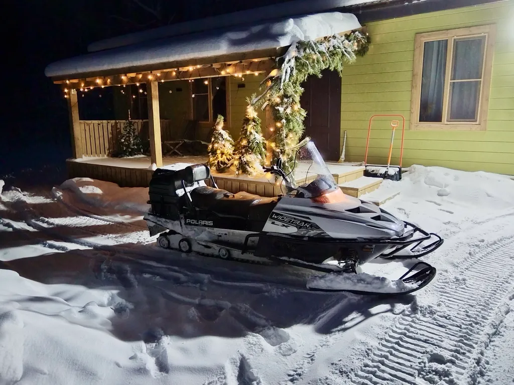 Коттедж Уютный эко дом в лесу в 15 минутах езды от Ярославля — Ярославль