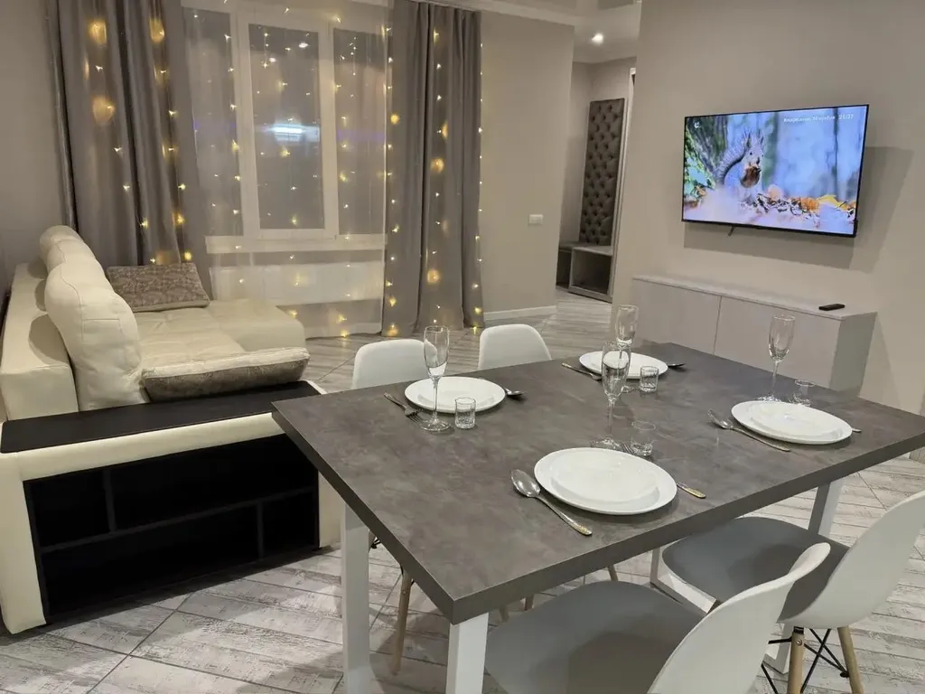 Дом на южной с бассейном