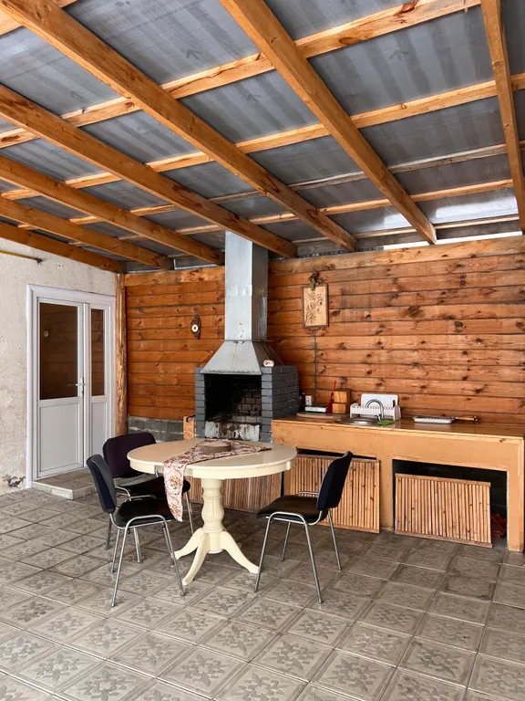 Уютный дом в Иристон