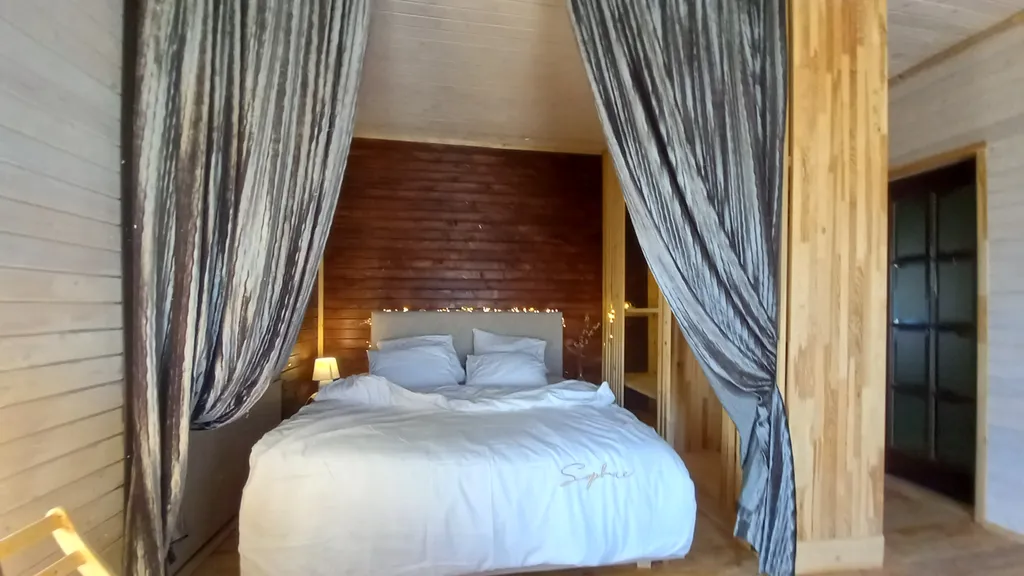 Коттедж с видом на горы и море