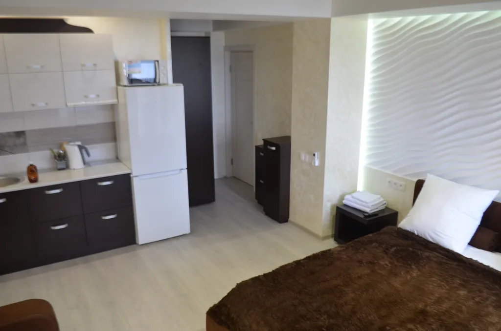 Апартаменты с бассейном на крыше дома