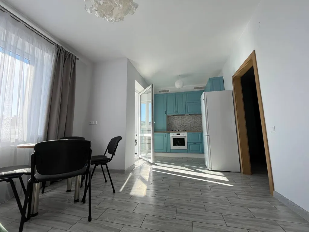 Новая уютная квартира с видом на море и лес