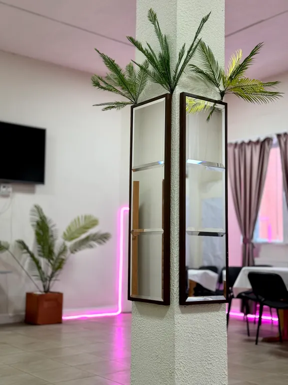 Уютный дом с большой территорией