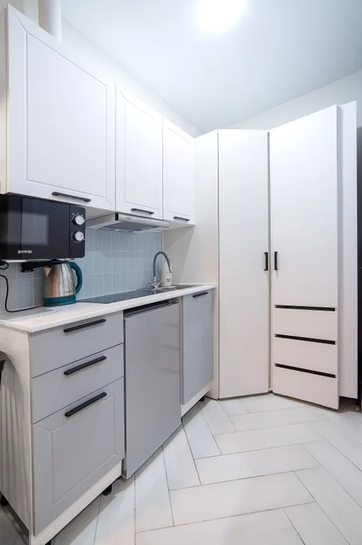 Стильная уютная инстаграммная студия "тропики" в элитном жк