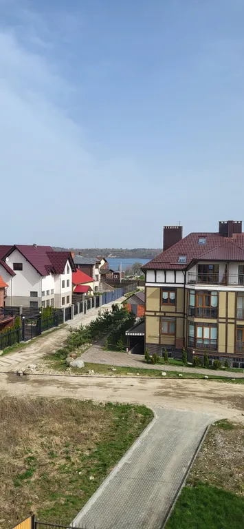 Квартира с видом на озеро