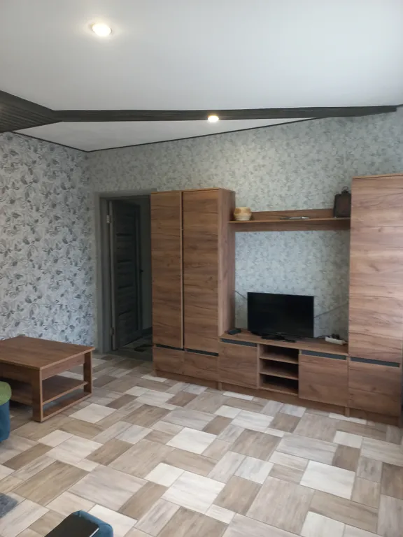 У реки Волга