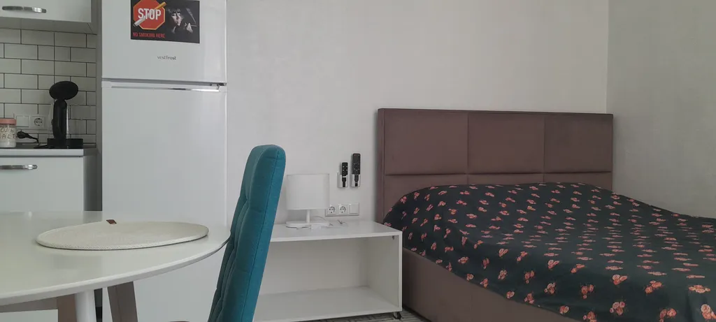 Уютная студия в центре с видом на горы