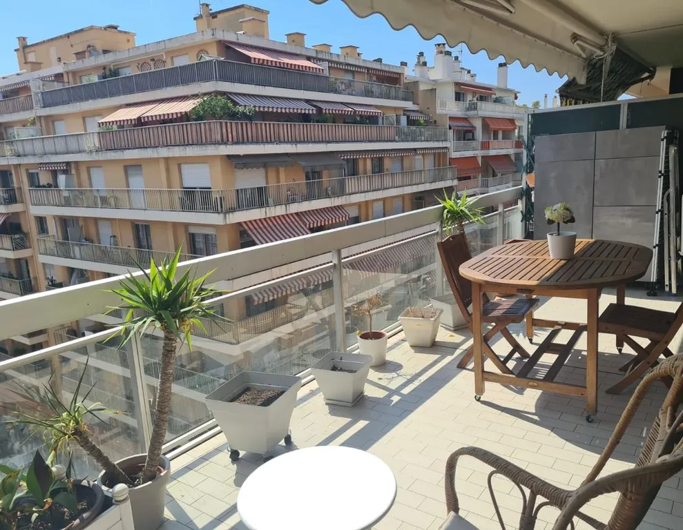 Уютная квартира в Ницце, Франция