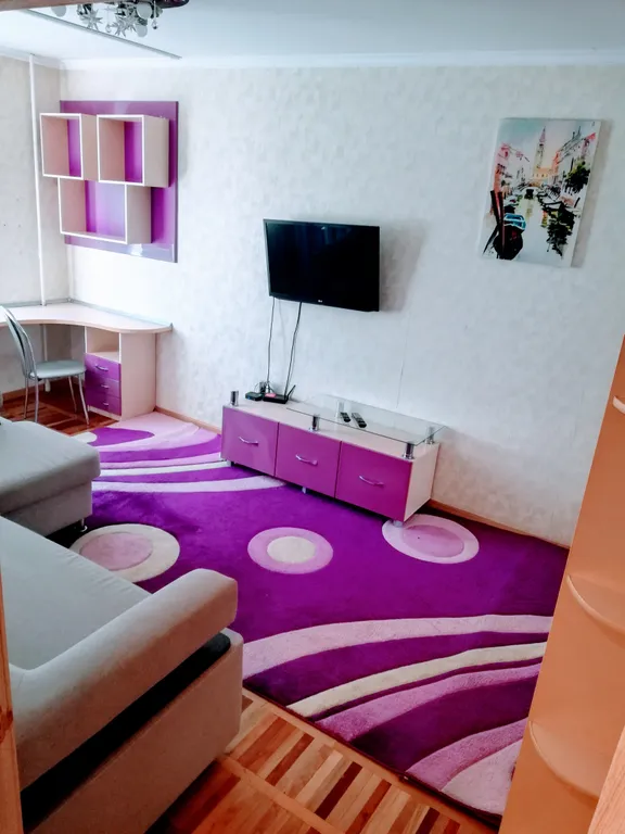 2-комнатная квартира недалеко от ж/д вокзала, госпиталь