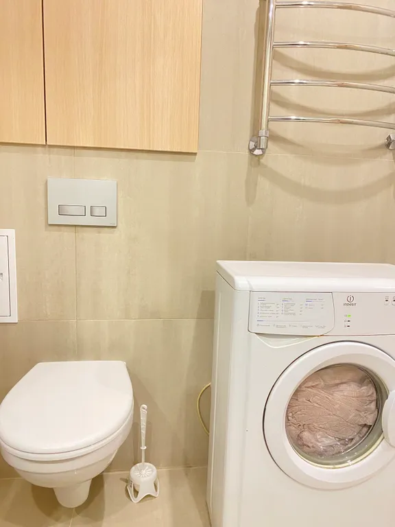 Уютная квартира со свежим евро-ремонтом рядом с остановкой и парковкой