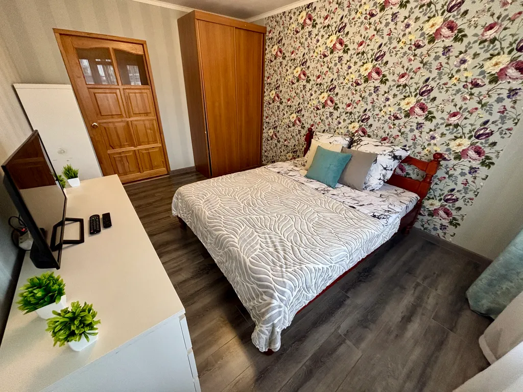 Двухкомнатная квартира, есть 4 раздельных спальных места