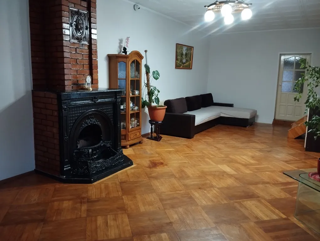 Коттедж Дом в 4 км от ЖД вокзала — аренда посуточно в Минск