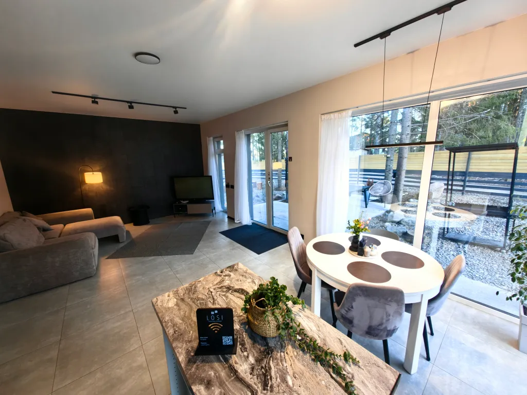 Losi чëрный камень