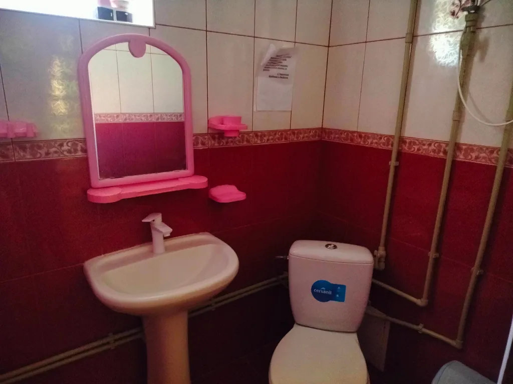 Большой улучшенный номер на 2 этаже с видом на море